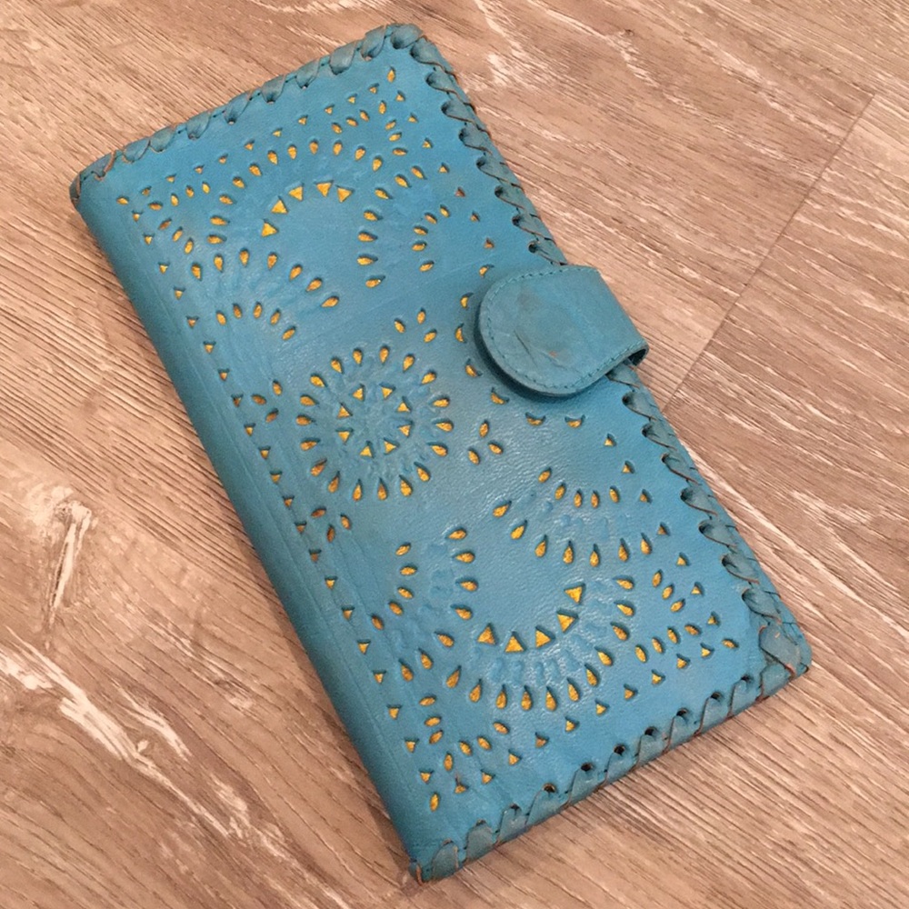 Cleobella Mexicana wallet
